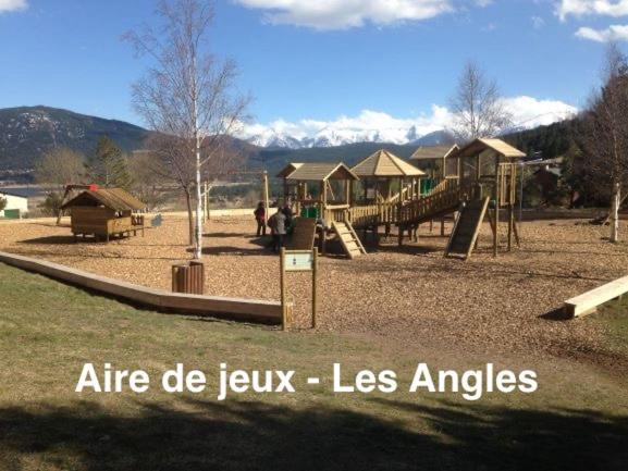 Chalet Vue Sous Cet Angles Exterior foto
